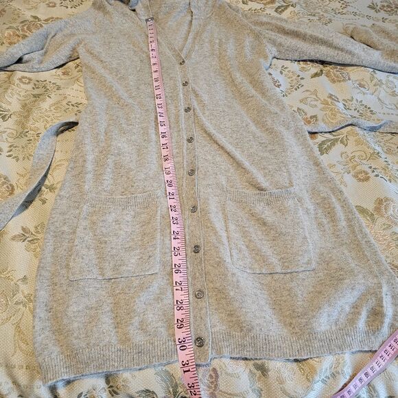 BCBGMAXAZRIA Gray Wool Angora Blend Sweater Women’s Size M - Picture 9 of 9